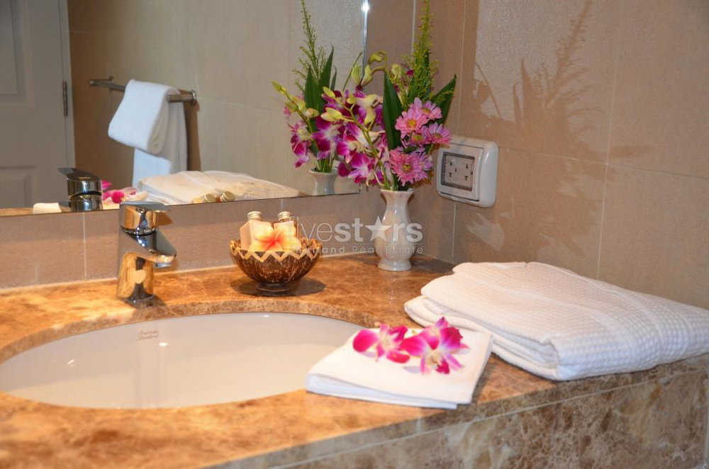 Nice 1-bedroom in beautiful residence overlooking Kata bay 1568052281
