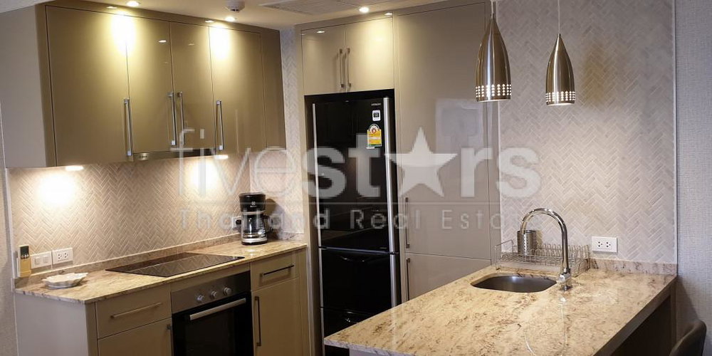 Spectacular 3 bedroom condo in Wong Amat, Pattaya 2631339028