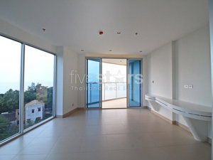 Modern 1 bedroom condo with seaviw for sale in Pattaya 2567497680