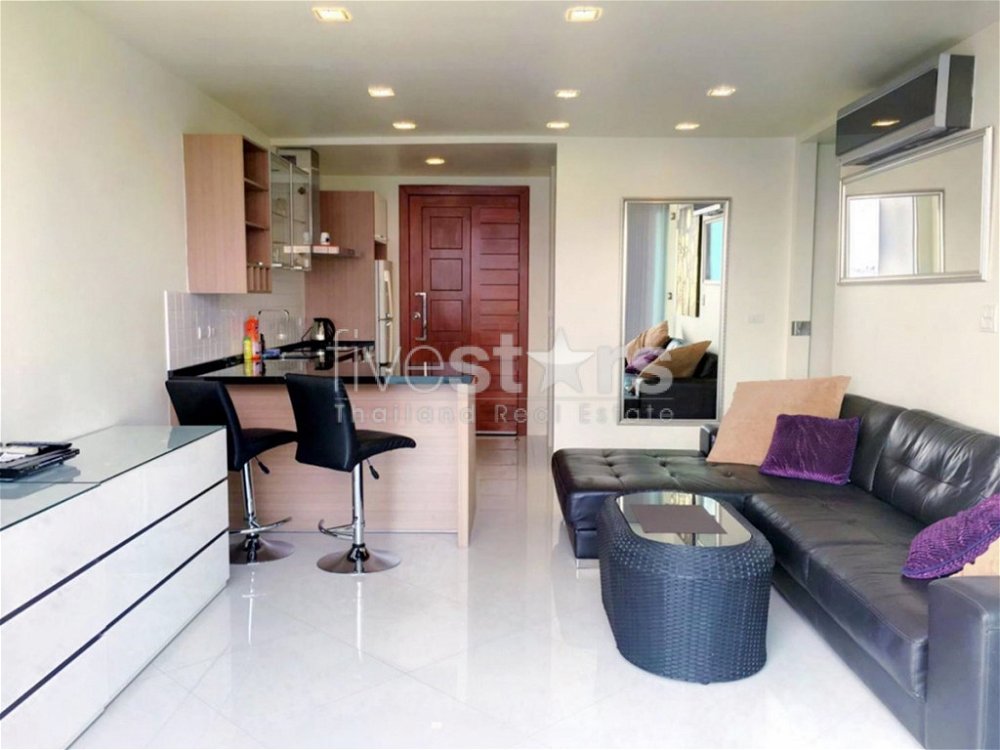 2 bedroom condo for sale in Wongamat beach 1698200096