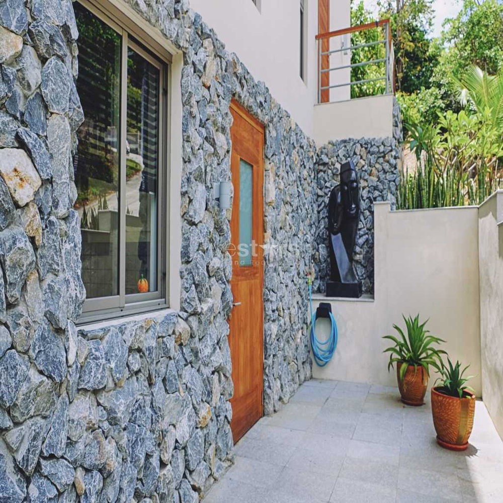 Apartment complex with gorgeous sea view 2416642084