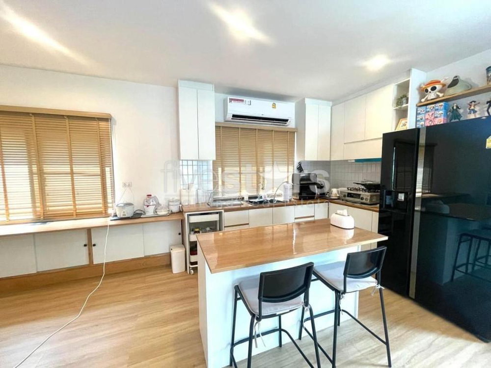 Modern 3 bedrooms Detached house for Sale Bangna 2950037000