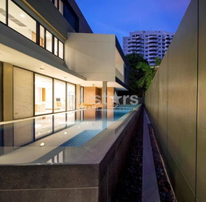 Stylish 3-Bedroom Luxury Home for Sale – Ekkamai 2643972286