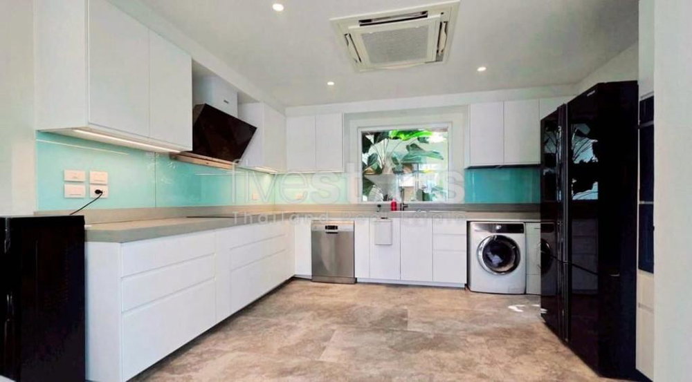 House For Sale Ekkamai-Ramindra Road 811100794