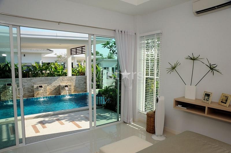 The tropical pool villas for sale khao tao Hua Hin 3673162340