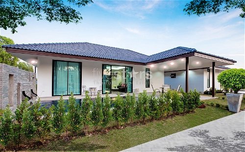 Private pool villas for sale in Hua Hin 1823742849