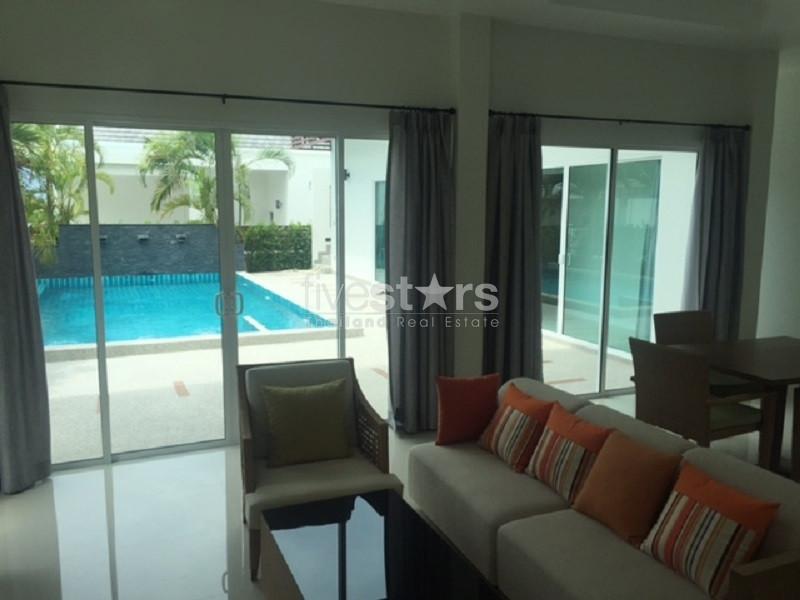 Nice tropical villa with pool close to the beach 4209781675