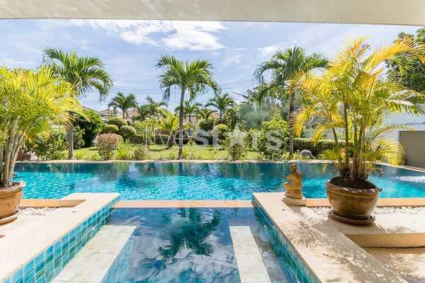 Nice 3-bedroom pool villa 4139748444