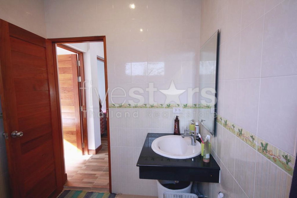 3 bed villa for sale in Bor Fai, Hua Hin 1676305395