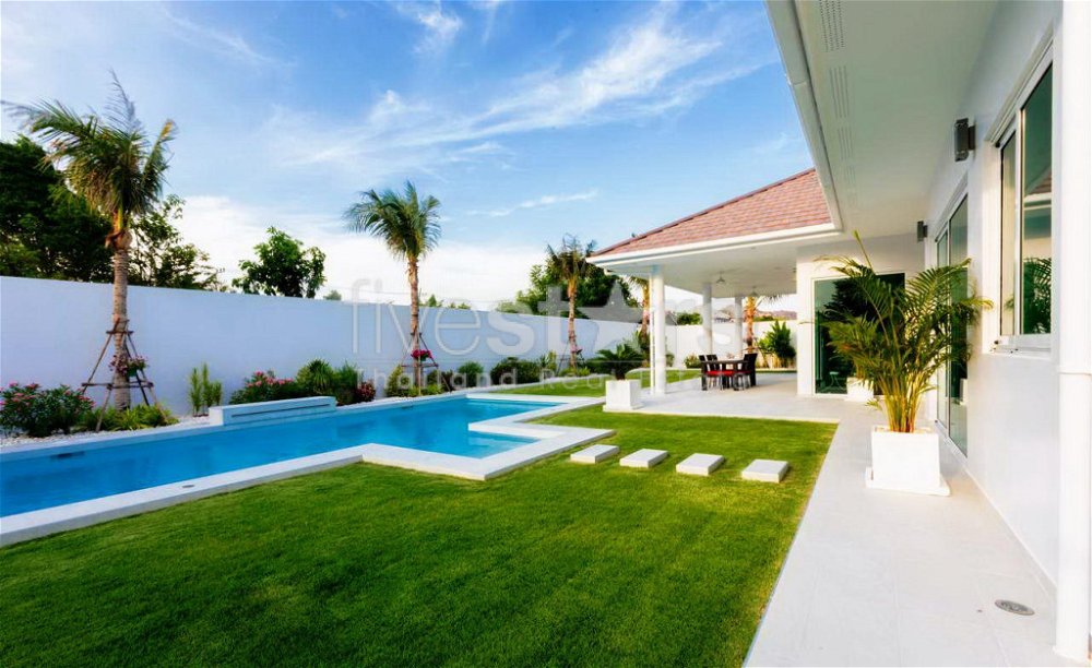 Modern 3 bedroom house for sale in Hua Hin 1555864532