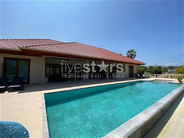 Large Thai-Bali Pool Villa on Big Plot For Sale Near Khao Kalok Beach 964478479