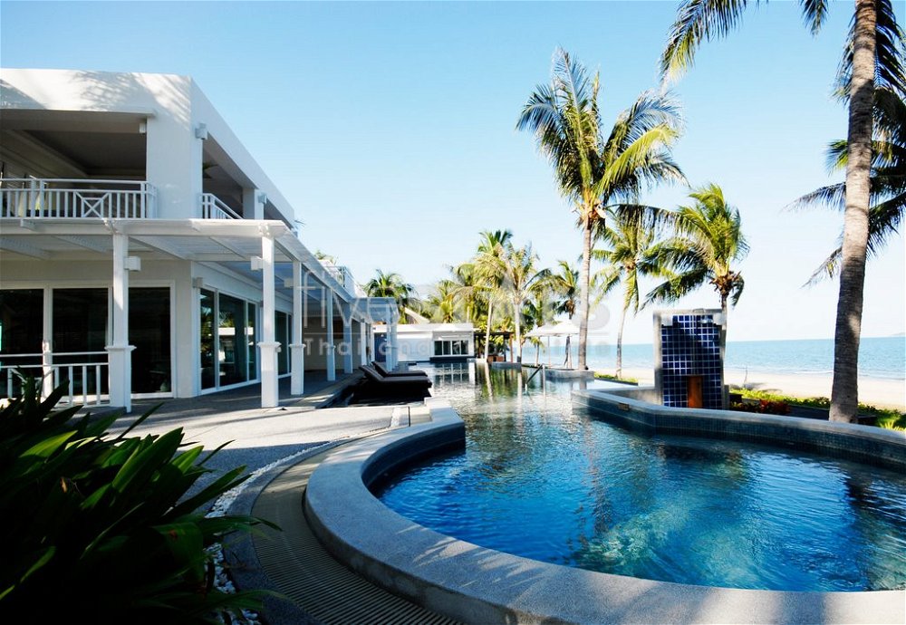 Absolute Beachfront 3 Bedroom Luxury Villa 2627239173