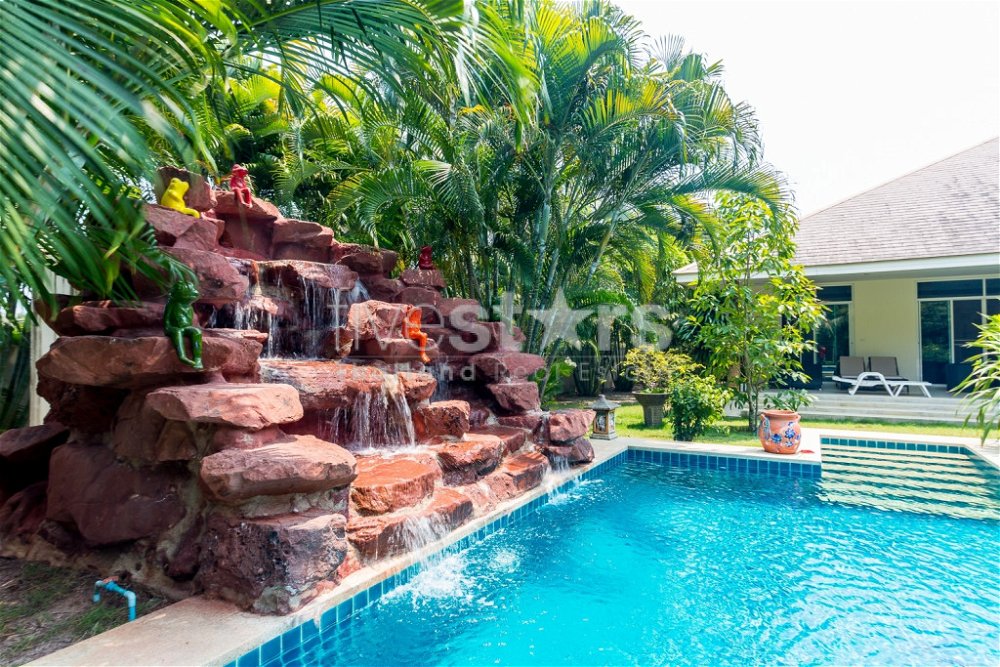 Private 4 Bed Pool Villa on Large Land For Sale in Hin Lek Fai 985288439