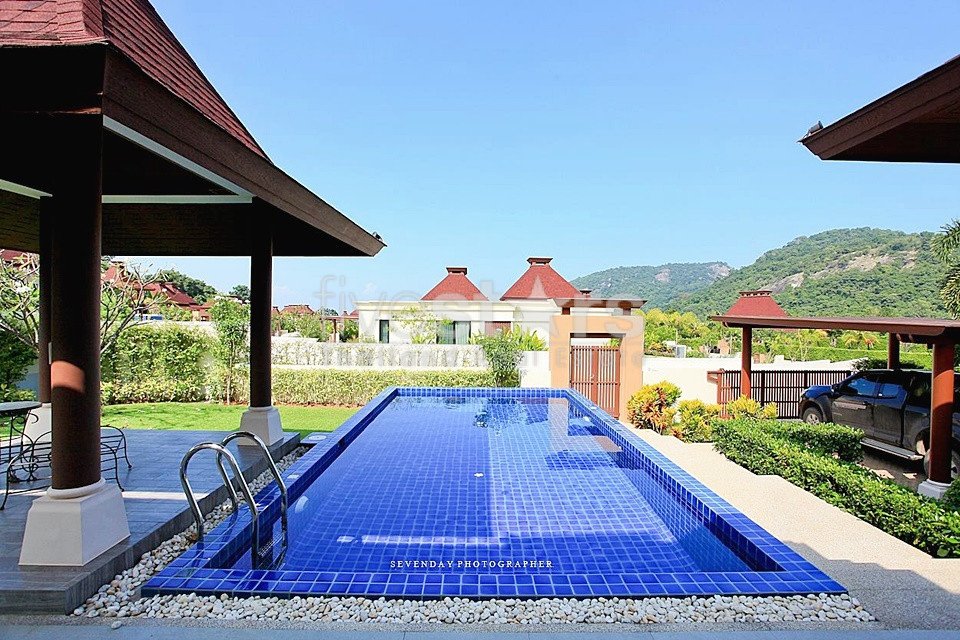 Thai Bali 3 Bedroom Pool Villa Close To Beach 491288521