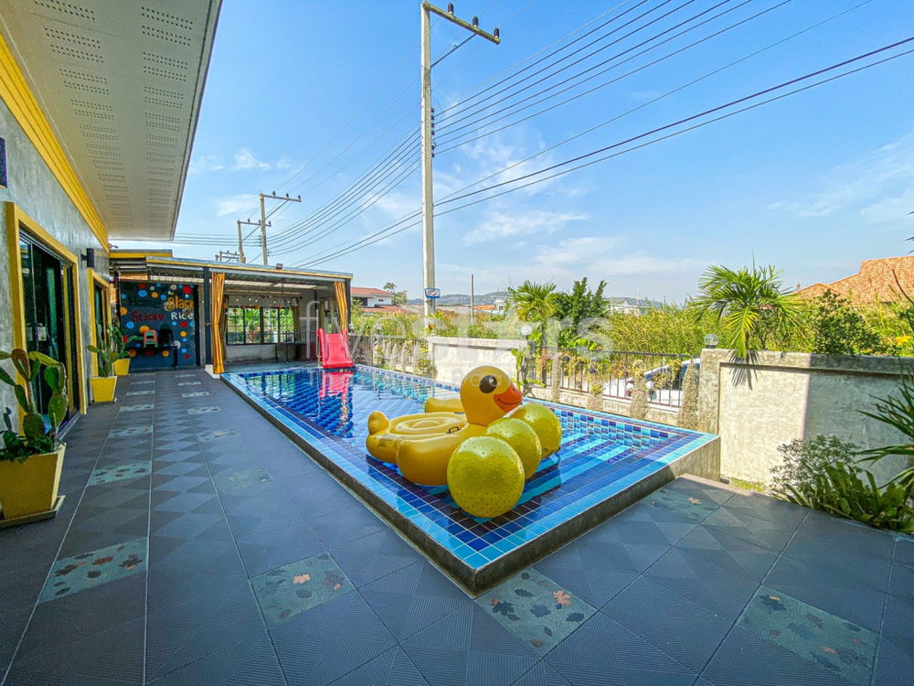 5 Bedroom Thai Style Modern Pool Villa For Sale 1008066777