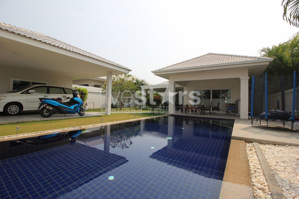 The Lees : 3 Bedroom Pool Villa with Car Port 3023174312