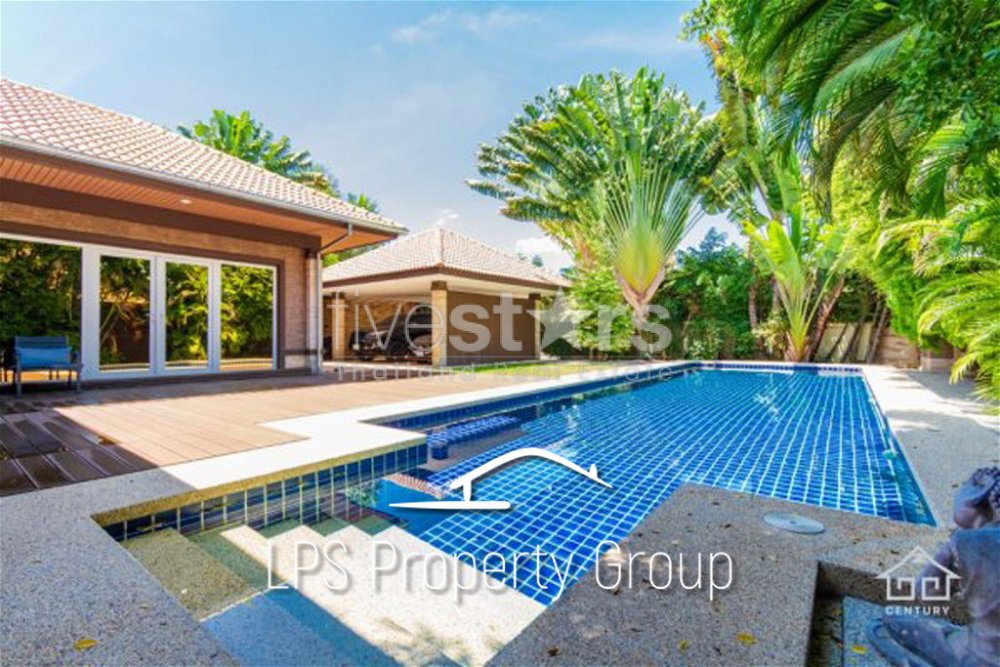 Modified 3 or 4 Bed, Quality Pool Villa 1424233398