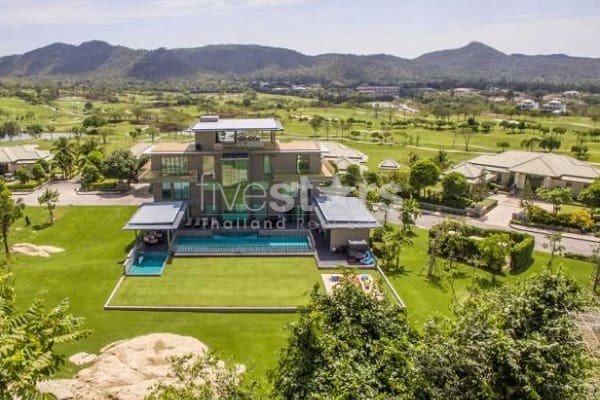 Modern, Luxurious, Exclusive 4 Storey Villa at Black Mountain 1868840223