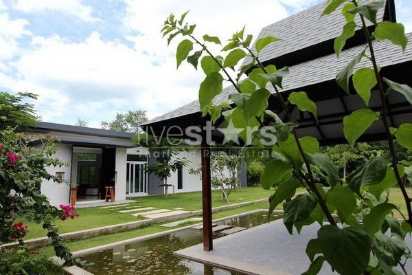 Well-built Modern 4 Bed Pool Villa 102103249