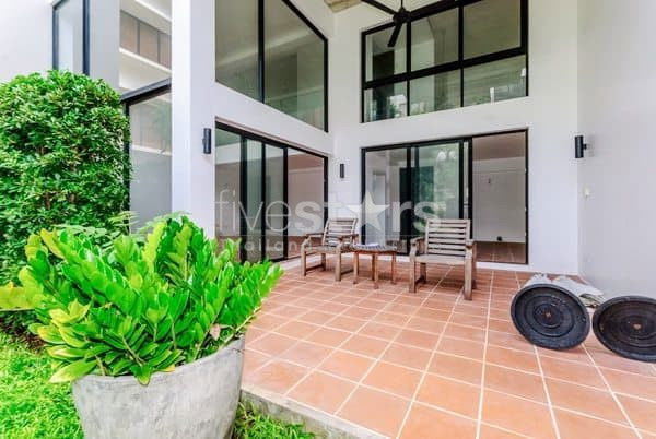 3 Bed Villa in Khao Takiab 4221031490