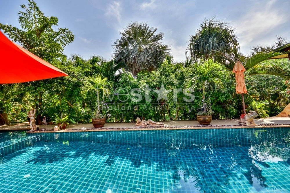 3 Bedrooms Bali Pool Villa with Guest House and Maids Quarters 1856395048