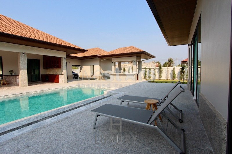 Luxury Pool Villas Close to Khao Kalok Beach – Pranburi – New Development 4155442834