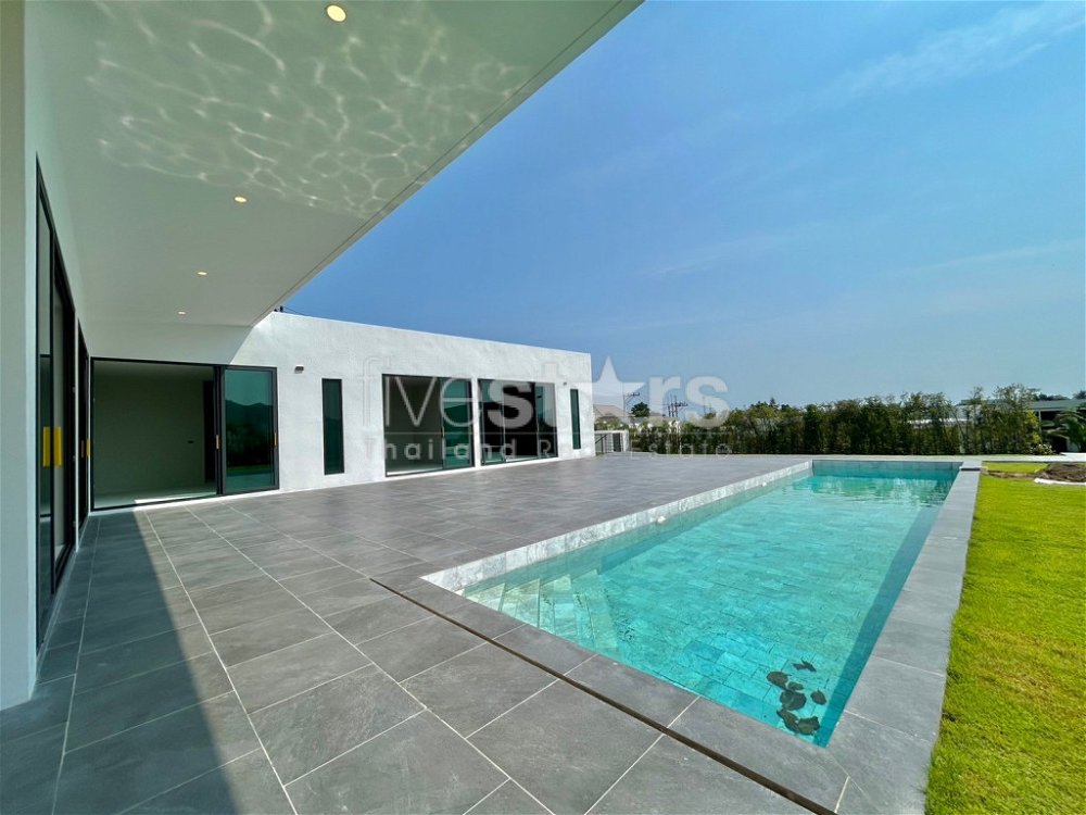 Phu Montra K-Haad : Luxury, Modern and Stylish 5 Bedroom Villa 2795005197
