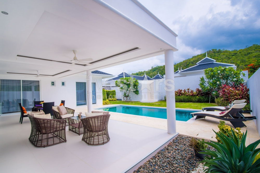 Wonderful 3 bedroom pool villa 347891572