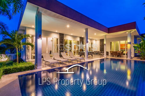 Modern 4 Bedroom Pool Villa 2487861154