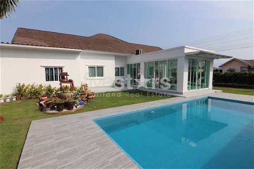Three Bed Pool Villa For Sale in Khao Tao Pak Nam Pran 3784041861