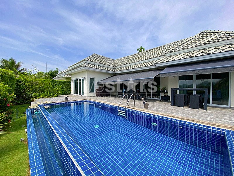 Golf Course 2.5 Bed Pool Villa For Sale on Black Mountain Golf Club 752677238