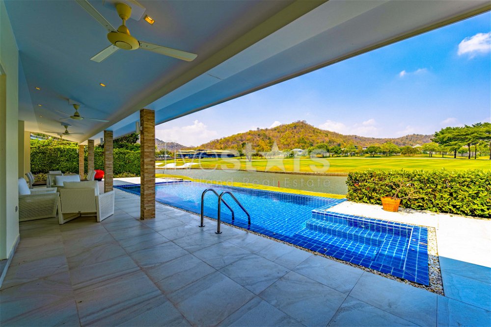 Black Mountain Golf Course : 3 Bedroom Luxury Pool Villa With Stunning Views 3096116368