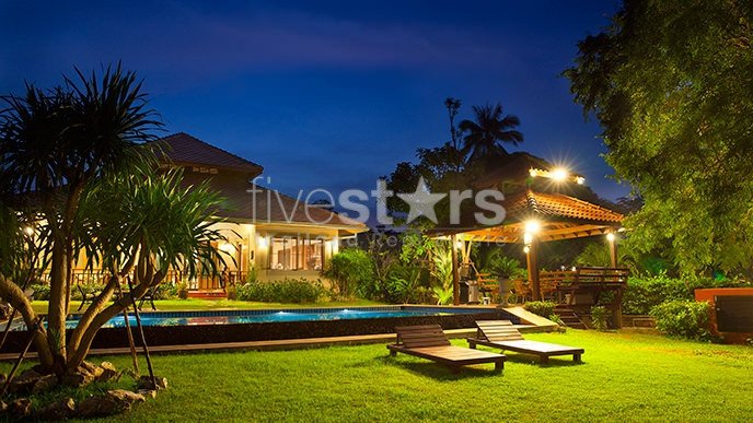 Bali Style Villa close to town 2496293706