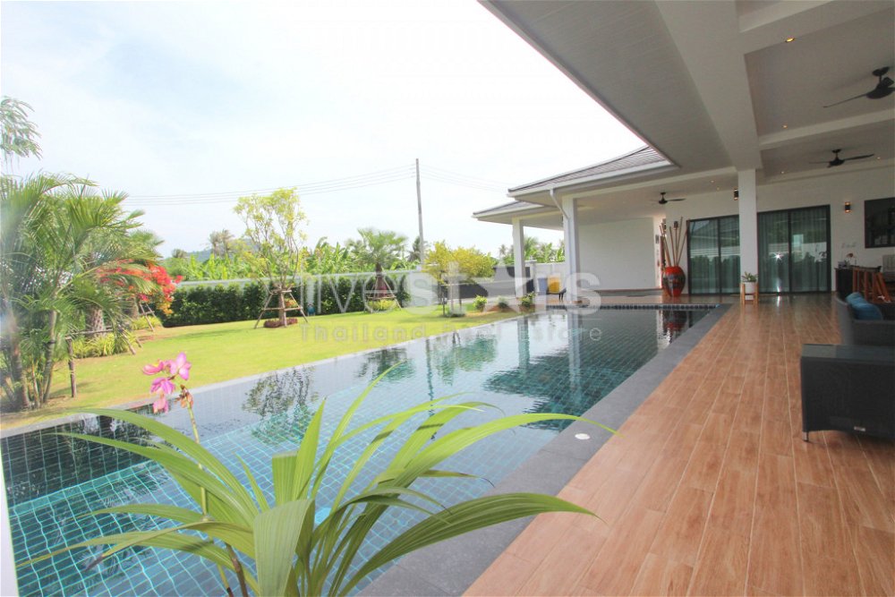 Stunning 4 Bedroom Pool Villa With Dramatic Hill Views 2892113090