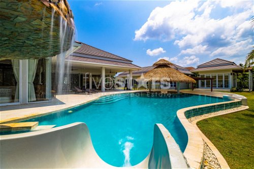 Woodlands: Luxury 7 Bedroom Pool Villa For Sale 432822927