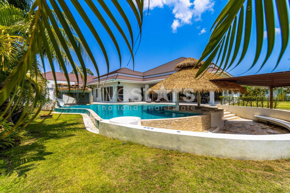 Woodlands: Luxury 7 Bedroom Pool Villa For Sale 432822927