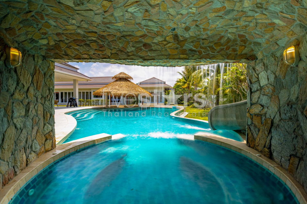 Woodlands: Luxury 7 Bedroom Pool Villa For Sale 432822927