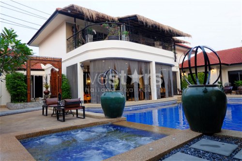 6 Bedroom Luxury Private Secure Villa For Sale 2832604028