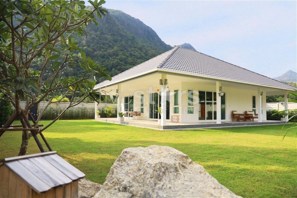 Mountain Garden Villas : 3 Bed 2 Bath Villa – New Development 4050839250