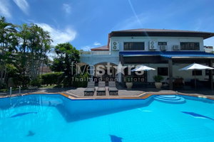 Luxury 6-Bedroom Pool Villa in Hua Hin City Center – Walk to Market Village & the Beach 2694951831