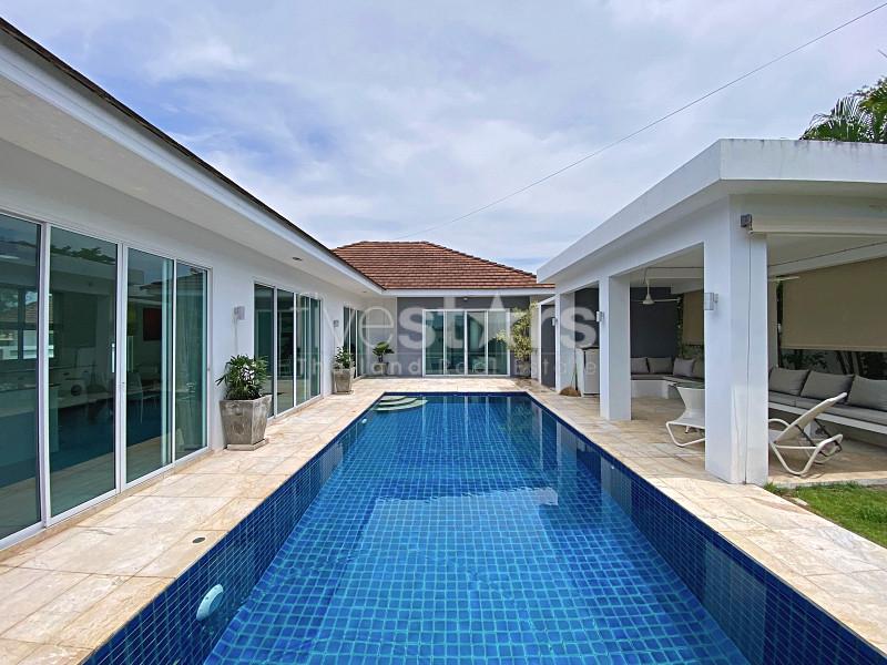 Modern 3-Bedroom Pool Villa with Mountain Views at White Stone Villas, Near Hua Hin 1053107764