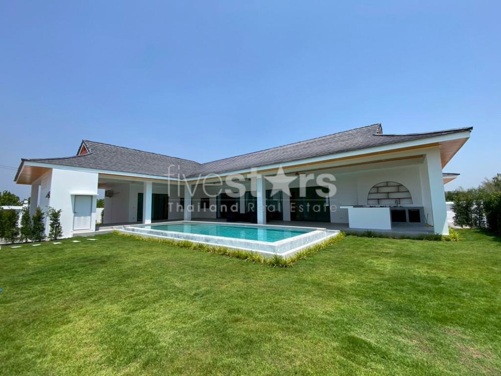 Mountain View Luxury Pool Villa in HuaHin – ฿9.99M 4237021378