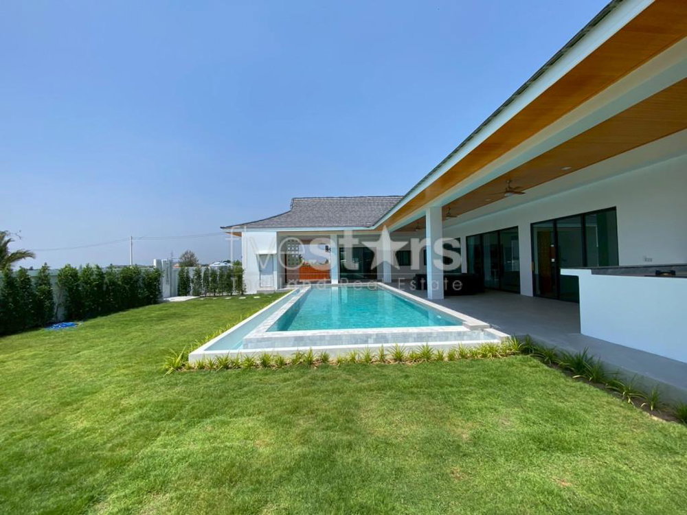Mountain View Luxury Pool Villa in HuaHin – ฿9.99M 4237021378