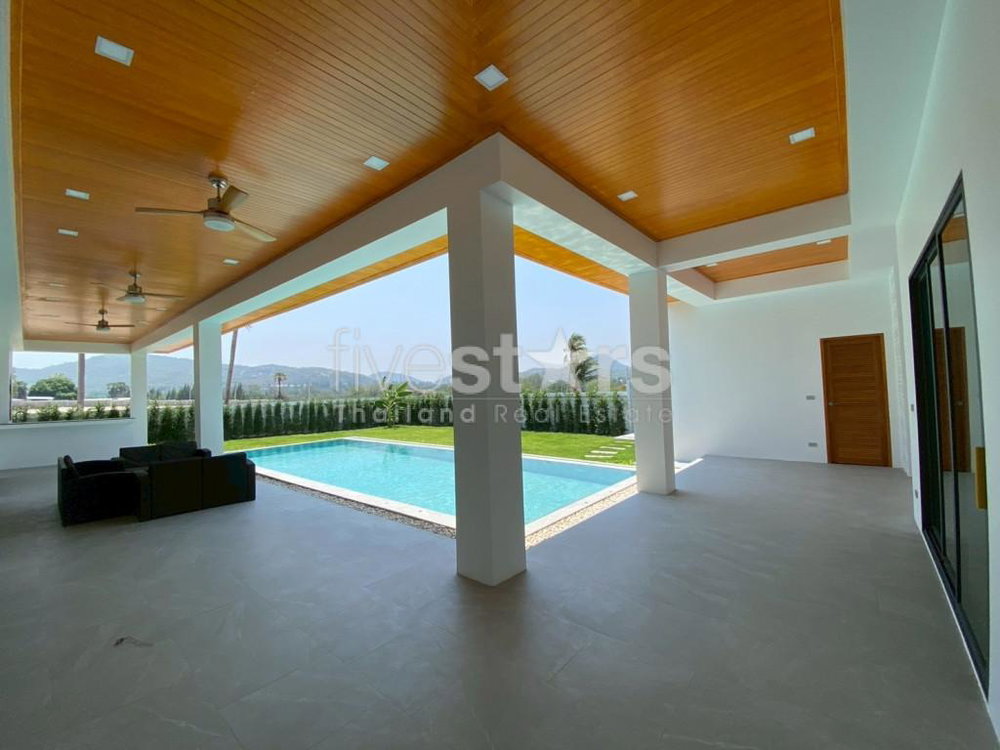 Mountain View Luxury Pool Villa in HuaHin – ฿9.99M 4237021378