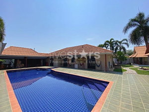 Spacious Pool Villa with Guest House, Pool Bar & Workshop – Fully Renovated on 1,020 SQM Land 1659848033