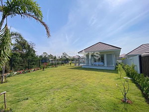 Luxury Canal View Pool Villas at Woodlands Riverside – 3 Beds, 4 Baths New Builds 88410269