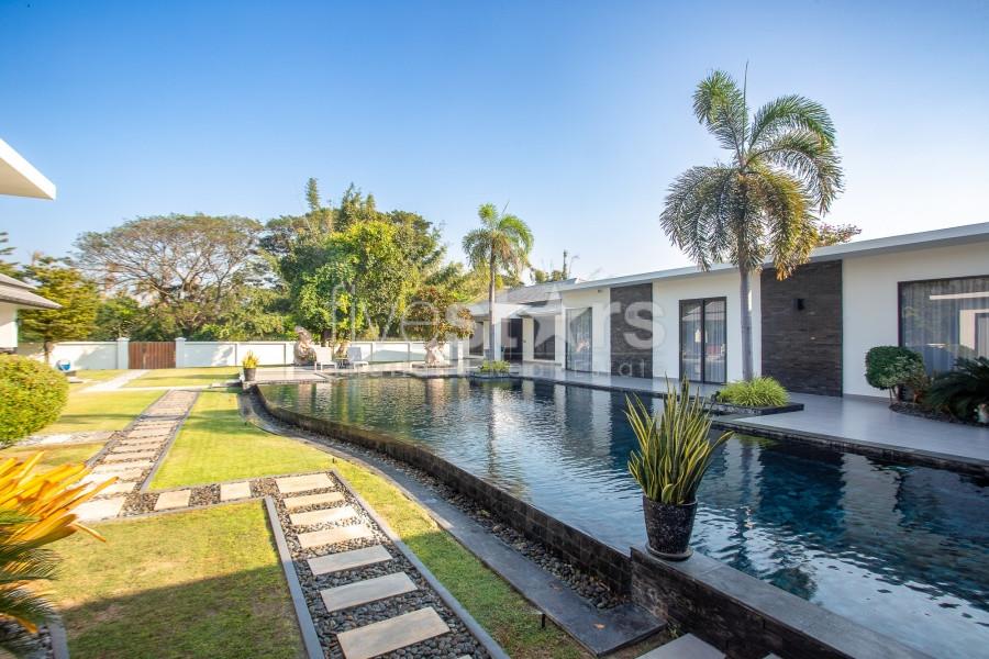 Luxury 6-Bedroom Pool Villa on 2 Rai of Land for Sale in Hin Lek Fai, Hua Hin 1644756300