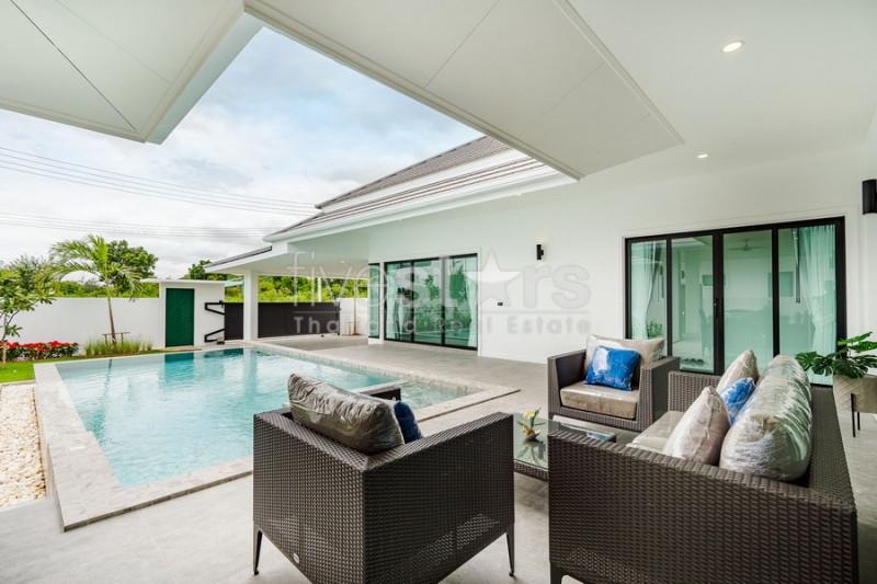 Luxury Modern Pool Villas for Sale at Botanica Hua Hin – Dream Homes in a Green Oasis 2339068025