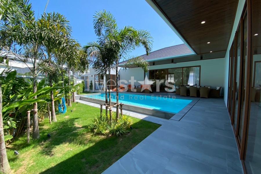 Modern 4-Bedroom Luxury Pool Villa For Sale or Rent in Hua Hin 1701132629