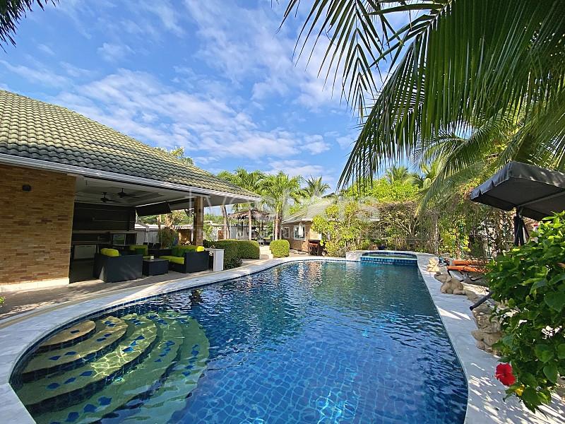 Coconut Gardens: 4 Bed, 4 Bath Private Pool Villa for Sale or Rent in Hin Lek Fai, Hua Hin 4124714180